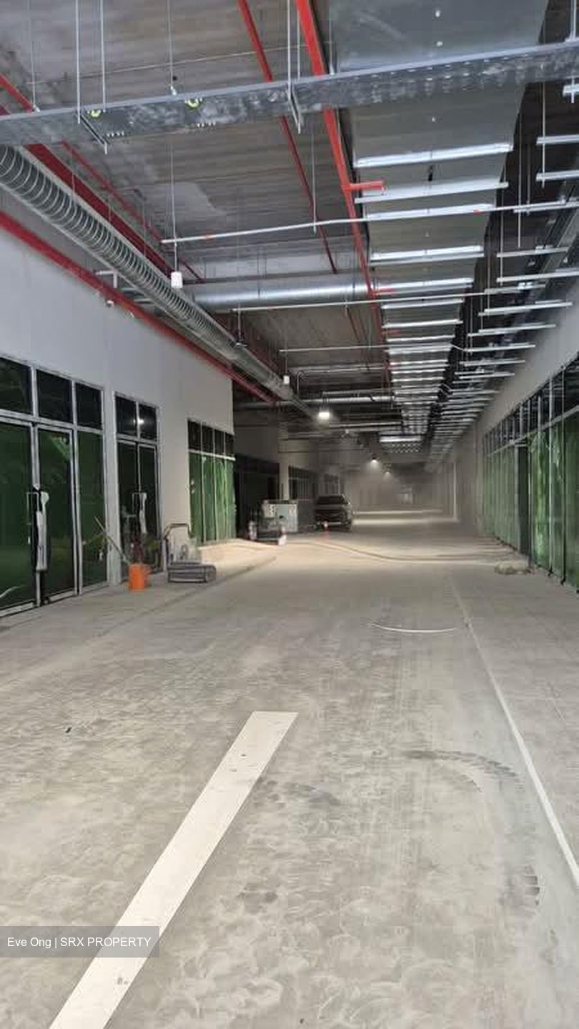 Stellar@tampines (D18), Retail #555455981